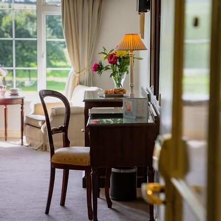 Nuremore Hotel & Country Club Каррікмакросс Екстер'єр фото