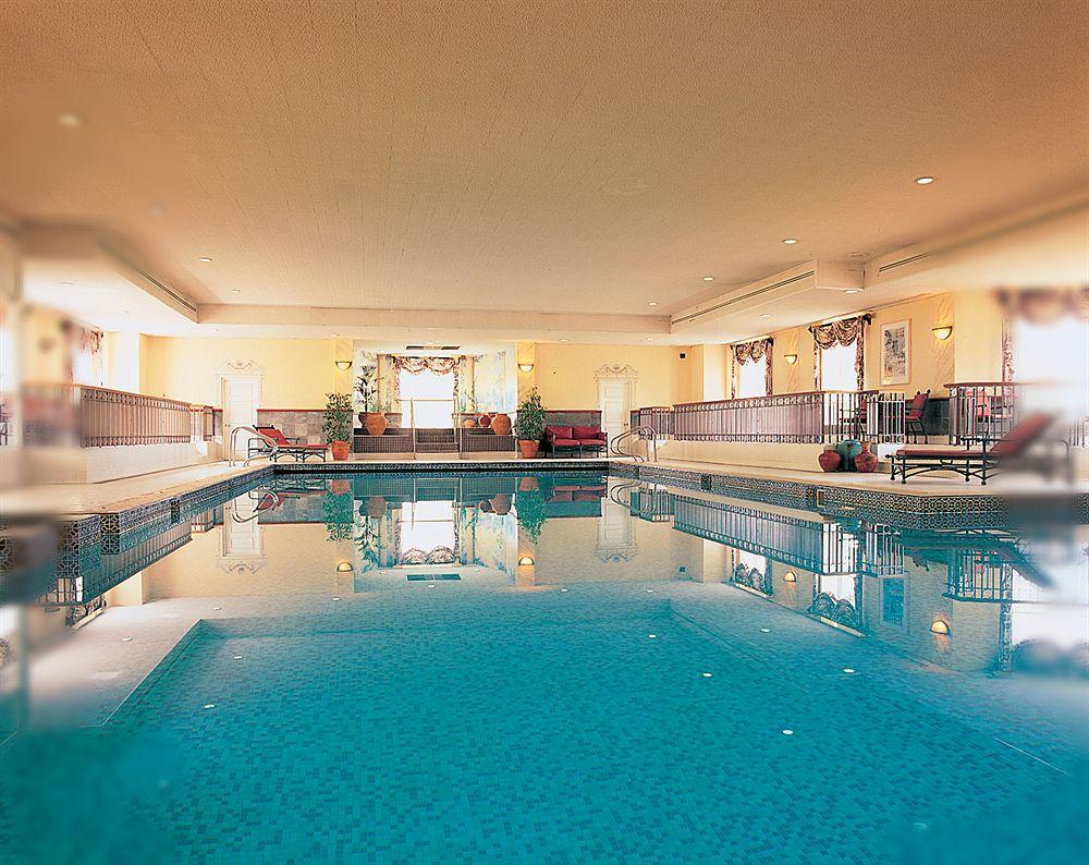 Nuremore Hotel & Country Club Каррікмакросс Екстер'єр фото